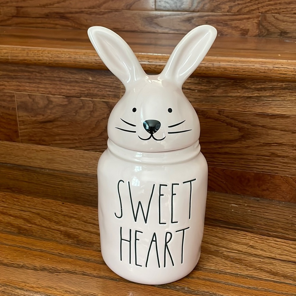 Rae dunn “SWEET HEARTS” Pink Caniter ( Brand New)